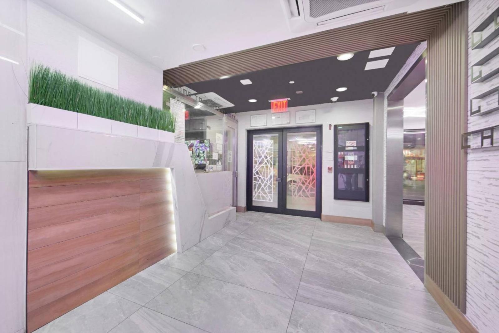 ניו יורק Hotel Tremont Bronx Yankee Stadium מראה חיצוני תמונה